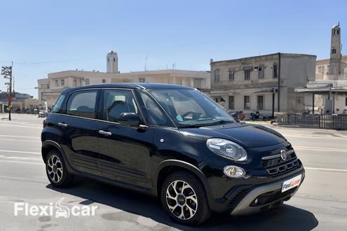 Carro Fiat 500L