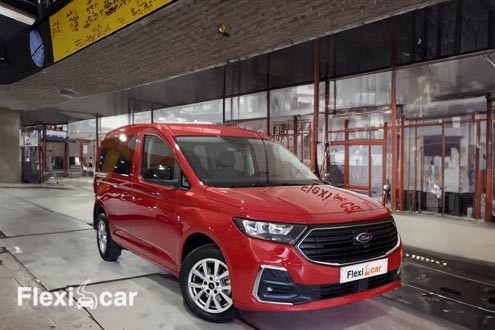 Carro Ford Tourneo Connect usado