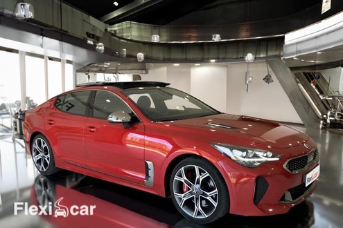 Carro KIA Stinger barato