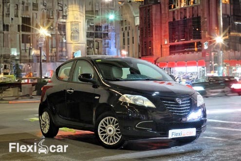 Lancia Ypsilon usado