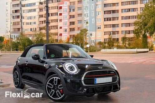 Carro Mini cabrio usado