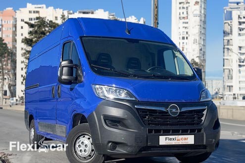 Carro Opel Movano usado