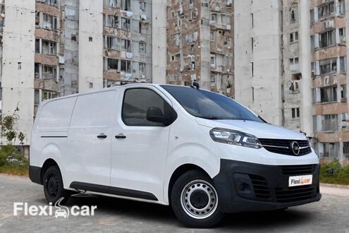 Carro Opel Vivaro barato