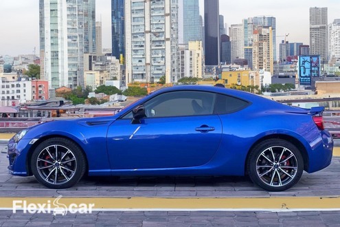 Carro Subaru BRZ barato