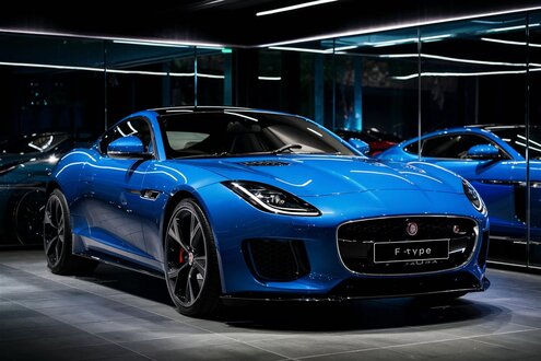 Jaguar F-Type automoveis